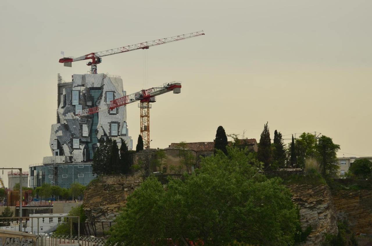 La Pitchoun Des Arenes Vila Arles Exterior foto