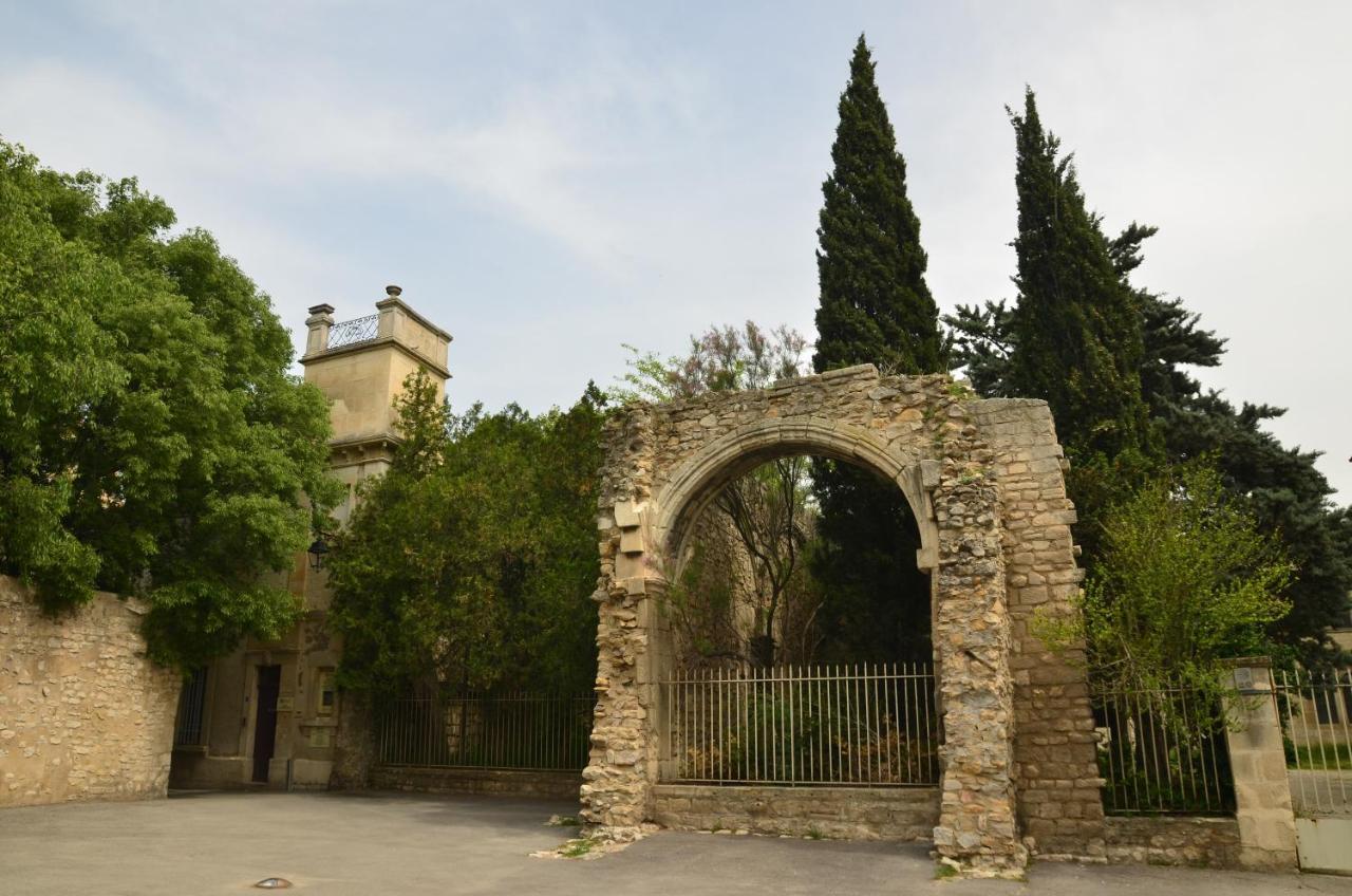 La Pitchoun Des Arenes Vila Arles Exterior foto